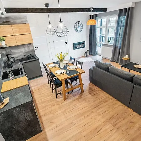 Gold Apartments Your Holiday Home Rodzinny 27 Krynica-Zdrój Esterno foto